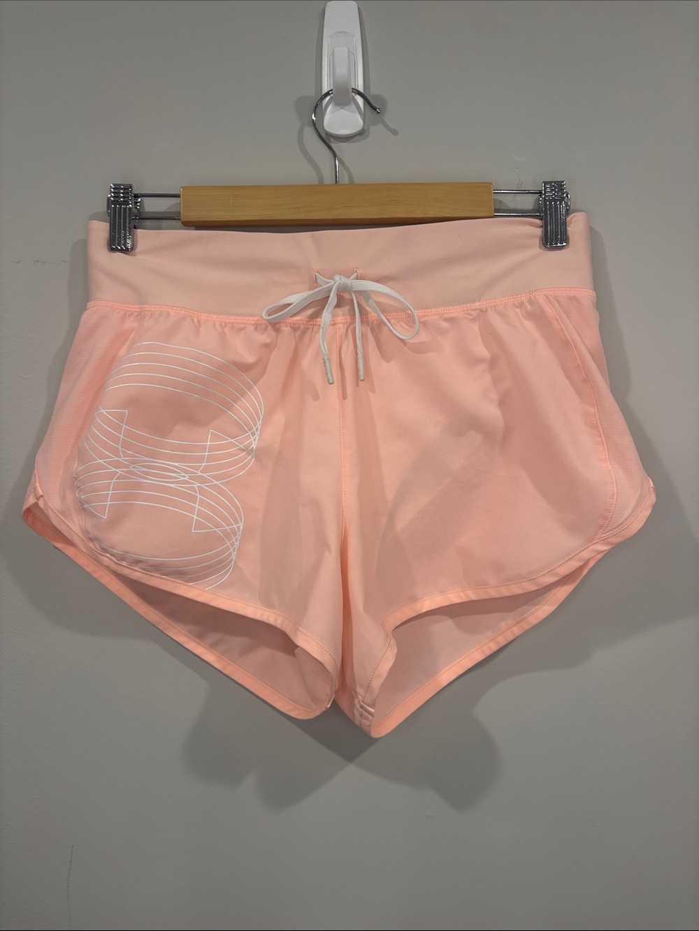 Under Armour Peach Performance Running Shorts with Drawstring Medium